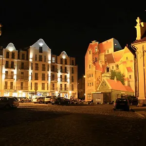 Srodka Boutique Отель