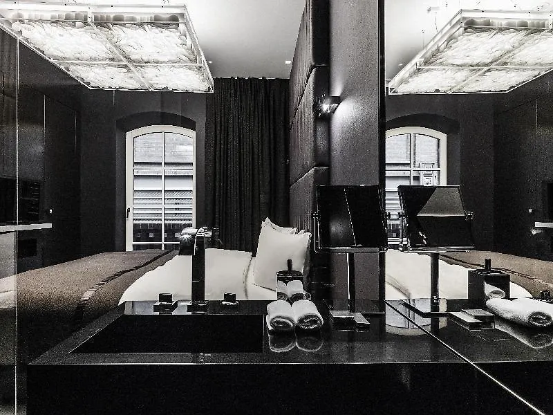 Hotel Blow Up Hall 5050 Poznan