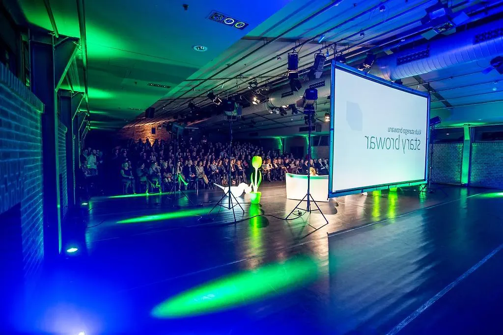 Hotel Blow Up Hall 5050 Poznan