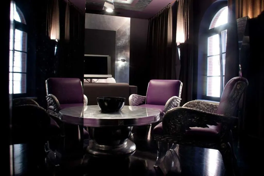 Hotel Blow Up Hall 5050 Poznan